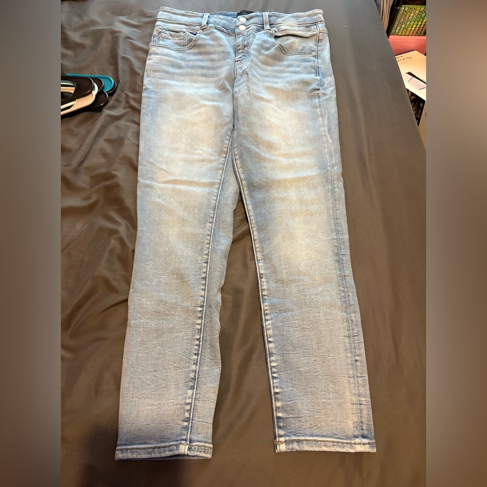 Women’s Buckle Black jeans
